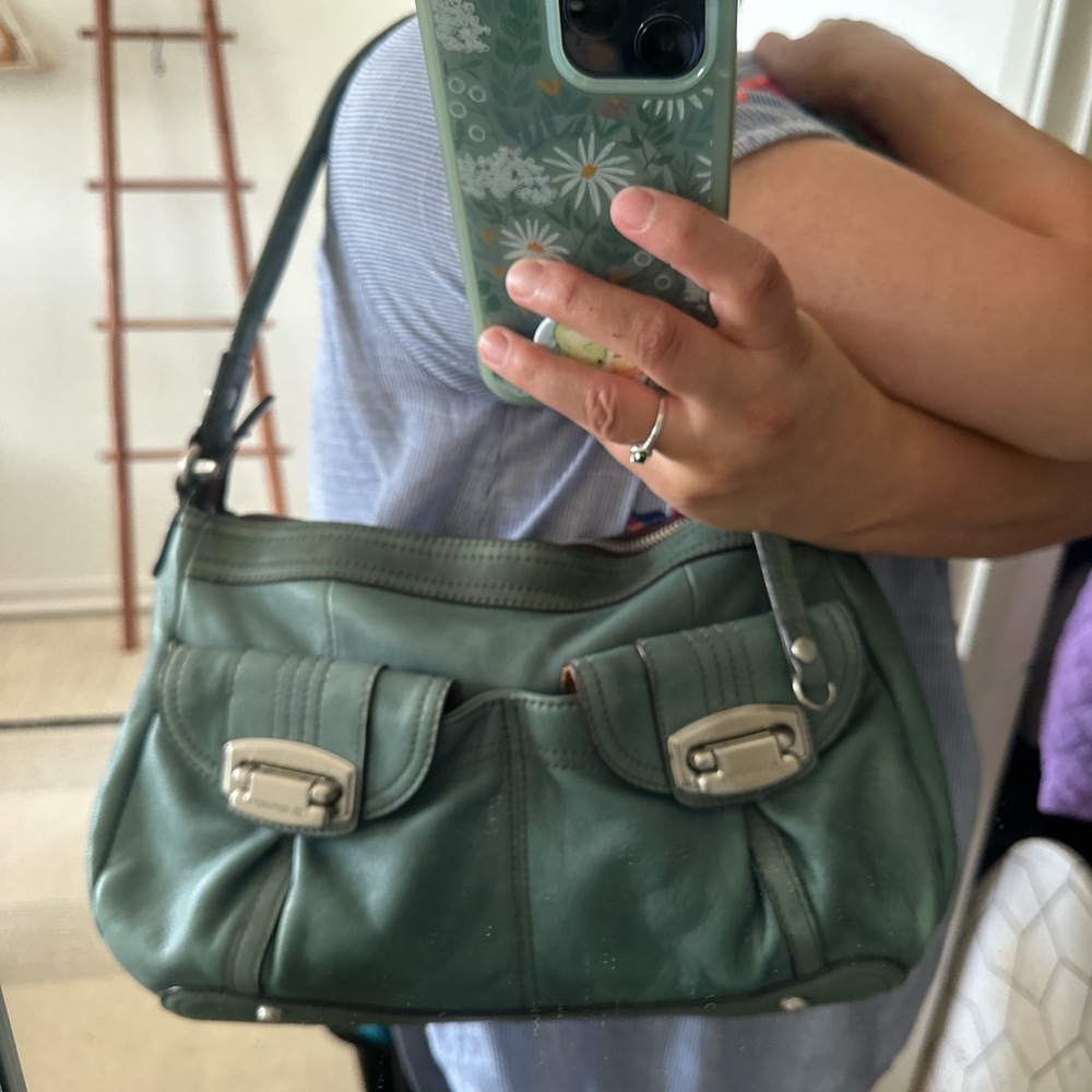 Y2K buckle bag in sage green - Picture 6 of 8